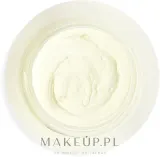 Банановая маска-мусс для лица Makeup Revolution x Fortnite Peely Banana Mousse Mask — фото 4
