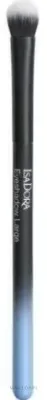 Большая кисть для теней IsaDora Large Eyeshadow Brush из мягкого ворса чёрно-синяя