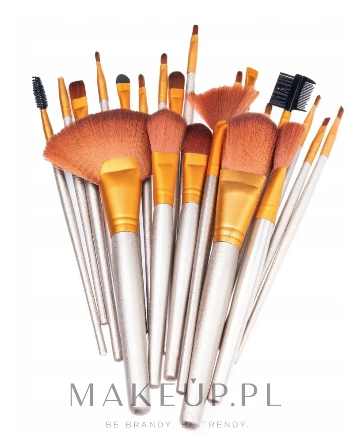 Набор кистей для макияжа Beauty Design 24 шт. в золотом чехле