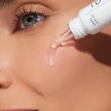 Сыворотка для области вокруг глаз Idolab B-Tox с экстрактом альбиции хризином и глицерином для зрелой кожи 15 мл — фото 5