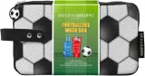 Набор детский Baylis & Harding Football Blueberry Fizz пена для ванны 100 мл шампунь 50 мл бомбочка 100 г и косметичка — фото 1