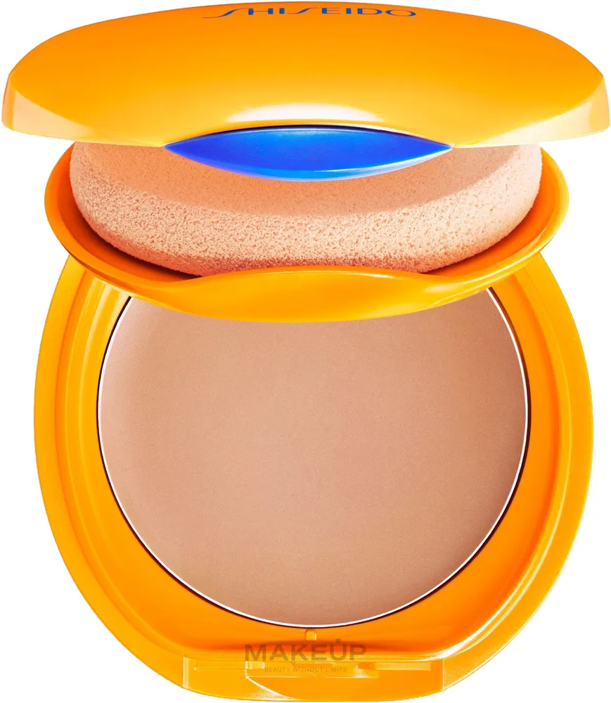 Пудровая тональная основа Shiseido Tanning Compact SPF 10, 12 г, оттенок Honey