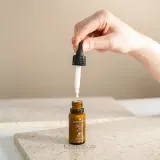 Сыворотка для области вокруг глаз Orientana Reishi Peptides EGF с грибами рейши пептидами и маслом ши для зрелой кожи 15 мл — фото 3