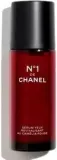 Сыворотка для области вокруг глаз Chanel N1 De Chanel Revitalizing с экстрактом красной камелии маслом жожоба и ферментом камелии для зрелой кожи 15 мл — фото 1