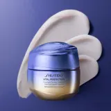 Крем для лица Shiseido Vital Perfection Overnight Firming ночной сменный блок 50 мл — фото 2