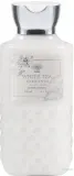 Набор Aurora White Tea Elegance пена для ванны 270 мл лосьон для тела 240 мл скраб 50 мл и мочалка — фото 4