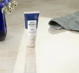 Dead Sea Naturals деликатный очищающий пилинг для лица с грязью и минералами Мёртвого моря 100 мл — фото 3