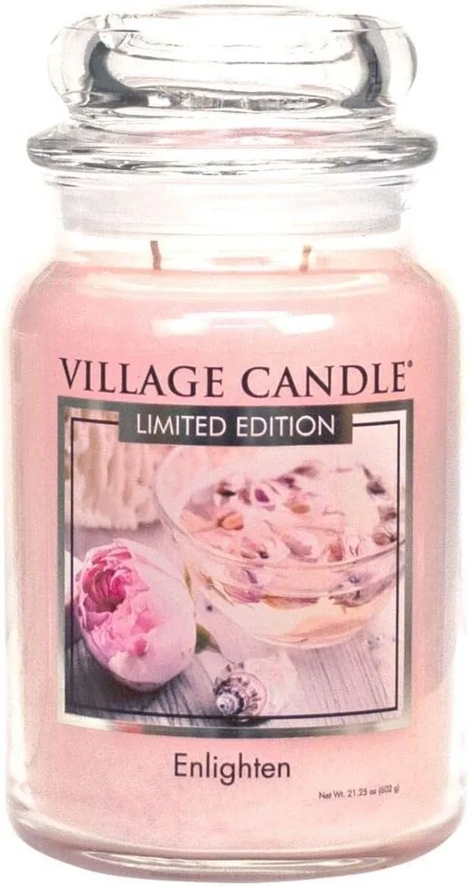 Свеча ароматическая Village Candle