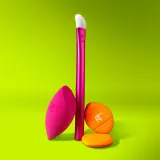 Набор Real Techniques Bright Eyes Vivid Escape кисть для консилера 242 спонж Miracle Concealer и мини-спонжи 2 шт — фото 3
