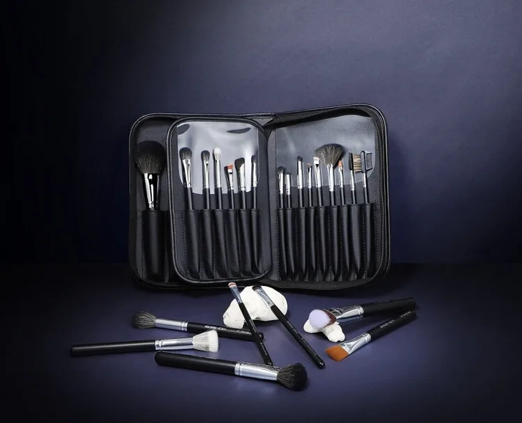 Набор кистей для макияжа Eigshow Beauty Master Series-PRO Bright Silver из 26 предметов