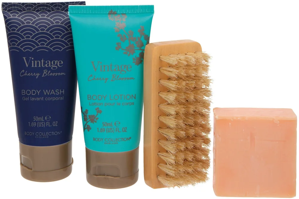 Набор Technic Cosmetics Vintage Cherry Blossom гель для душа 50 мл лосьон для тела 50 мл мыло с маслом ши 50 г и щетка для ногтей