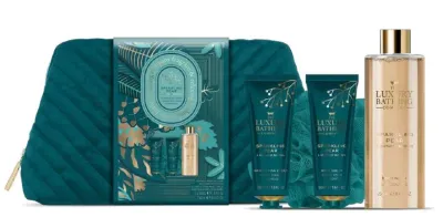 Набор Grace Cole Sparkling Pear & Nectarine Blossom гель для душа 250 мл крем для рук 50 мл крем для тела 50 мл мочалка и косметичка
