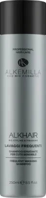 Alkemilla Eco Bio Cosmetic Alkemilla Eco Bio Cosmetic Moisturising Shampoo - Шампунь Alkemilla увлажняющий с алтеем, календулой и золотарником, 250 мл