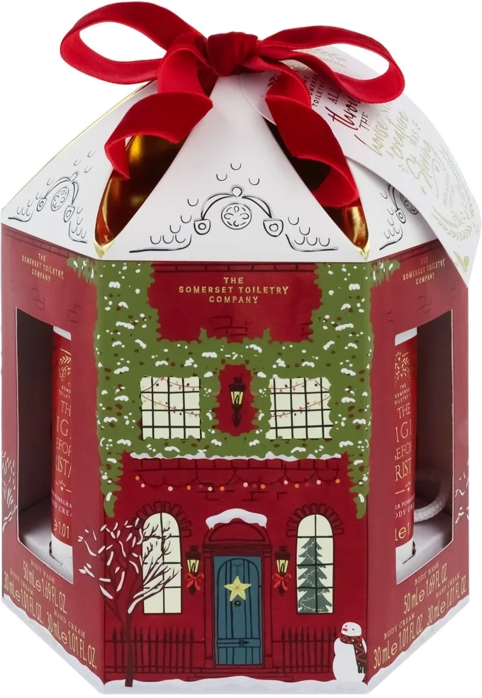 The Somerset Toiletry Co. The Somerset Toiletry Co. Snow House Mini Pamper Set (h/cr/30ml+b/cr/30ml+sh/gel/50ml+sponge/1pcs) - Мини-набор для тела The Somerset Toiletry Snow House крем для рук крем для тела гель для душа и мочалка с маслом ши 30+30+50 мл