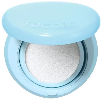 Кушон солнцезащитный для лица Tocobo Blur Finish Sun Cushion SPF50+ PA++++ с пудровым покрытием, 13 г