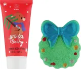 Детский набор Aurora Xmas Kids лосьон с ароматом зимних ягод и бомбочка для ванны с ароматом зимних ягод 60 мл+120 г — фото 2