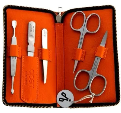 Маникюрный набор Alpen Soft Line 6842R 5 предметов красный кожаный футляр на молнии