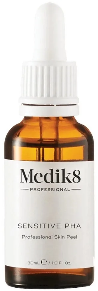 Medik8 Medik8 Professional Sensitive AHA - Пилинг для чувствительной кожи Professional Sensitive AHA, 30 мл
