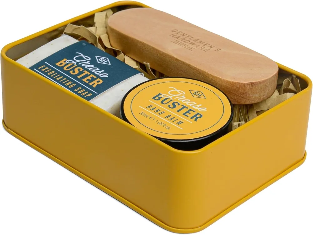 Мужской набор Gentlemen's Hardware Grease Busters щетка для ногтей мыло 60 г и бальзам для рук 30 мл в жестяной банке