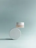 Бальзам для губ Omorovicza Perfecting Lip Balm уценка — фото 3