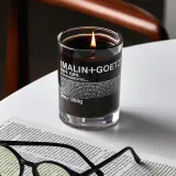 Ароматическая свеча Malin+Goetz Dark Rum, 255 г — фото 3