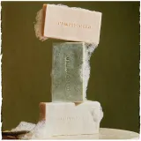 Мыло Malin+Goetz Vitamin B5 Hydrating Bar - Rum, 140 г — фото 4