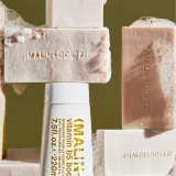 Мыло Malin+Goetz Vitamin B5 Hydrating Bar - Rum, 140 г — фото 5