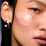 Восстанавливающий крем для лица с ниацинамидом Malin+Goetz Niacinamide Restorative Cream, 50 мл — фото 3