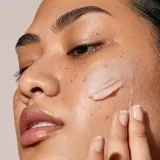 Антивозрастной крем для лица Omorovicza Queen Cream, 30 мл — фото 3