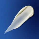 Солнцезащитное средство Augustinus Bader The Solar Shield SPF 50, 175 мл — фото 4