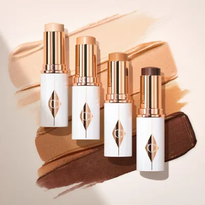 Макияж для лица Charlotte Tilbury Unreal Skin Sheer Glow Tint, 8 г