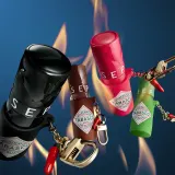 Помада увеличивающая губы Sephora Collection OUTRAGEOUS PLUMP VOLUME x TABASCO, 6 мл, оттенок Tabasco red — фото 4