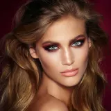 Палетка теней для век Charlotte Tilbury Luxury Palette Pillow Talk Bella Sofia, 5.2 г — фото 2