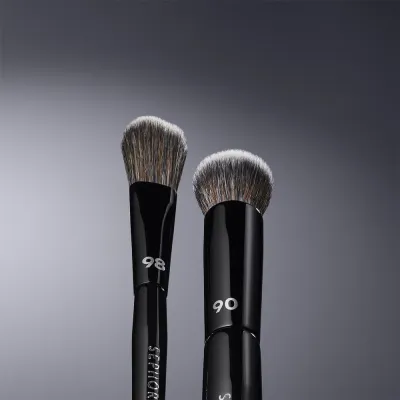 Румяна в порошке, креме и жидкости Sephora Collection Highlighter Pro Brush #98, кисть Pro #98, 1 шт