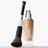 Натуральный жидкий тональный крем Makeup By Mario SurrealSkin Natural Finish Foundation, 30 мл, оттенок 5N — фото 3