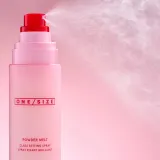 Спрей для фиксации макияжа с эффектом блеска Onesize Powder Melt, 100 мл — фото 1