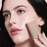 Anastasia Beverly Hills Beauty Balm тональный стик с сывороткой, 18 г, оттенок 4 — фото 4