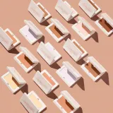 Пудра для лица, осветляющая + корректирующая Fenty Beauty Bright Fix, 8.5 г, оттенок 01 - Lavender — фото 4