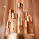 Румяна в жидкой форме Charlotte Tilbury Hollywood Flawless Filter, 30 мл, оттенок 4.5 Medium — фото 5