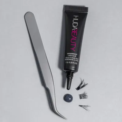 Huda Beauty Waterproof Lash Glue клей для накладных ресниц водостойкий 7 г