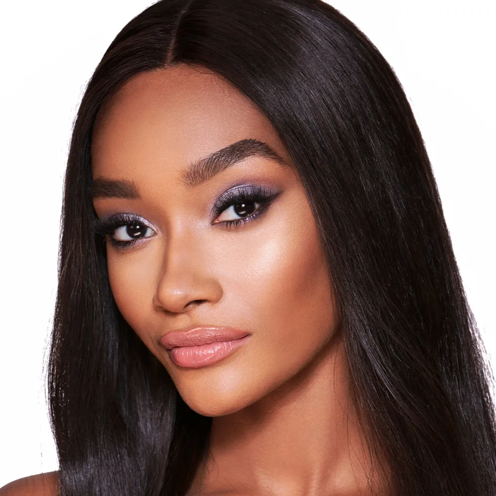 Палетка теней для век Charlotte Tilbury Luxury Palette Pillow Talk The Uptown Girl, 5.2 г