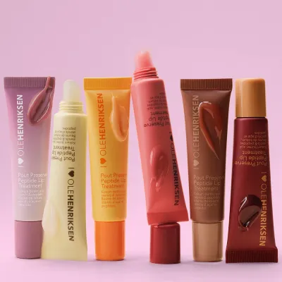 Увлажняющий и антивозрастной уход за губами OLEHENRIKSEN Pout Preserve Lip Treatment
