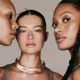 Блеск для увеличения губ Rem Beauty На вашем воротнике, 10 мл, оттенок fembot — фото 3