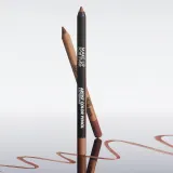 Водостойкий карандаш для губ в насыщенном цвете Make Up For Ever Artist Color Pencil Extrême, 1.2 г, оттенок 128 - Lively Peony — фото 4