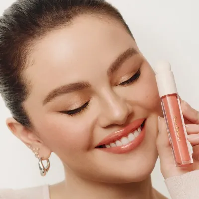 Розовый блеск для губ Rare Beauty Positive Light Luminizing Lip Gloss, 3.3 мл