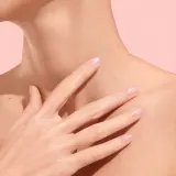 Manucurist Active Plump лак-уход для ногтей, перламутрово-розовый — фото 3