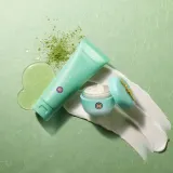 Очищающая пенка для ежедневного применения Tatcha The Matcha Cleanse, 150 мл — фото 4