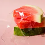 Увлажняющая и успокаивающая гелевая маска Glow Recipe Watermelon Glow, 33 г — фото 4