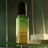 Aveda Miraculous Oil масло-концентрат для блеска волос 50 мл — фото 4