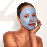 Энергетическая маска в тканевом пакете для лица 111SKIN Cryo De-Puffing Facial Mask, 30 мл — фото 1